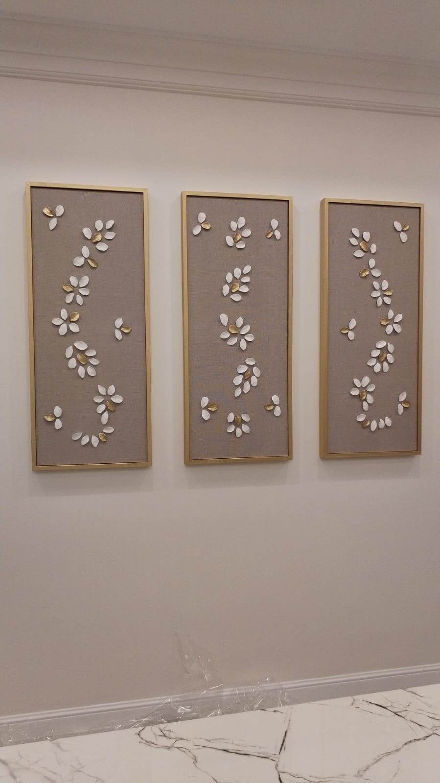 Hade made art Petals in UAE 127