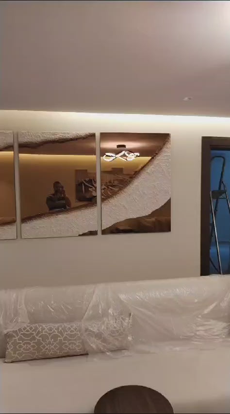 7581 Decor mirror in UAE Red